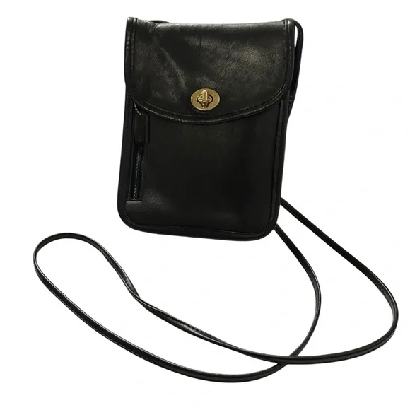 Vintage Coach Tourist Pouch Passport Hipster Crossbody #6908 – Black Leather - Picture 8 of 11